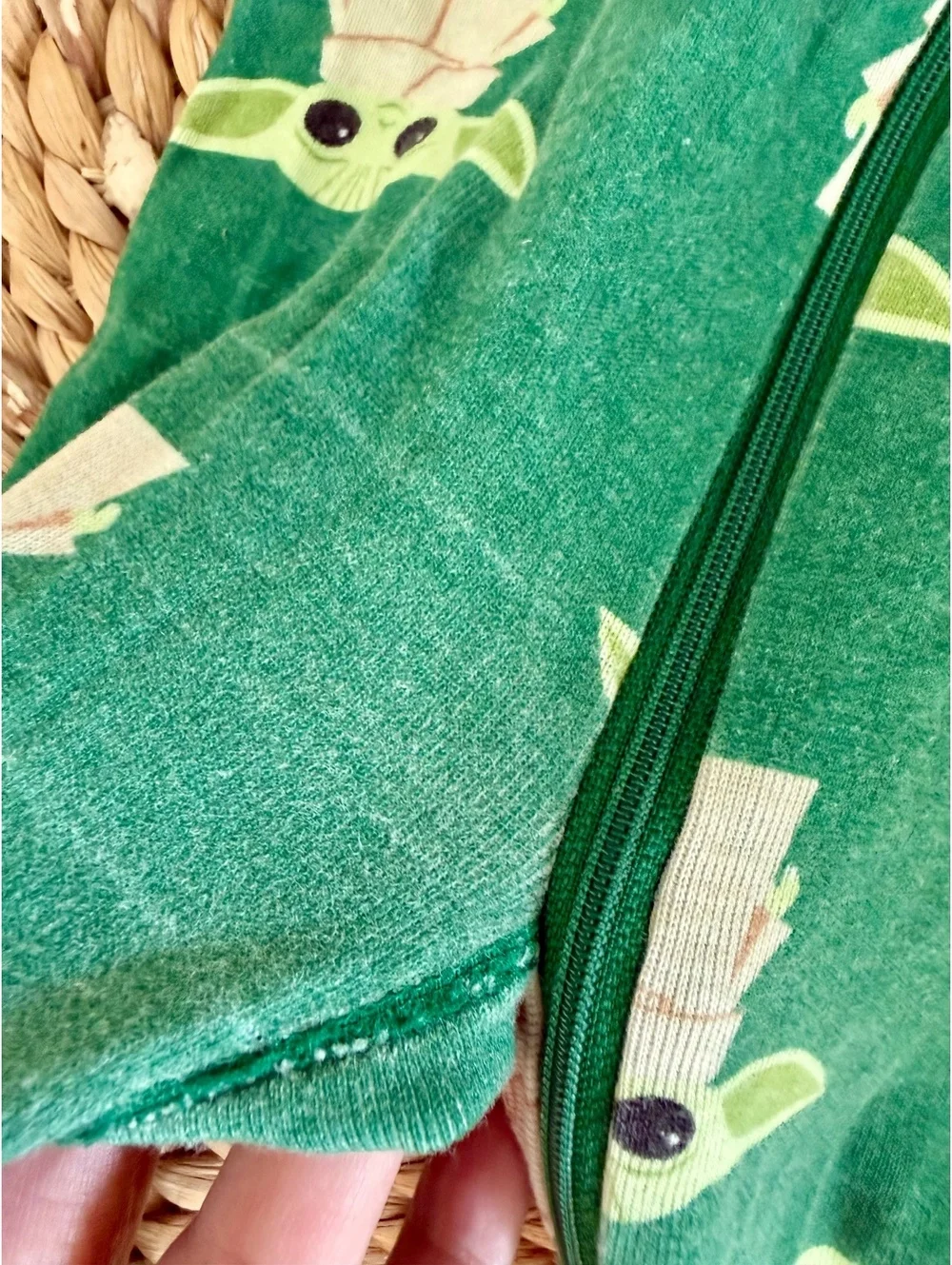 Hanna Andersson Star Wars Baby Yoda Sleeper Sz 12-18 Months